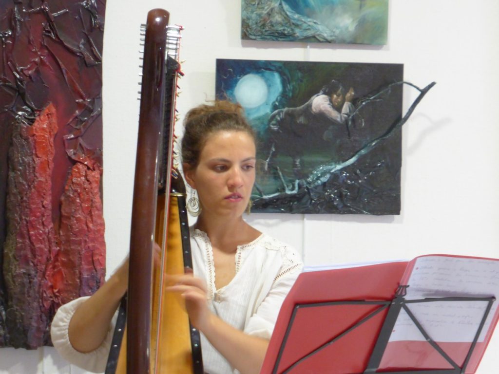 compte-rendu Festimaginaires - harpiste