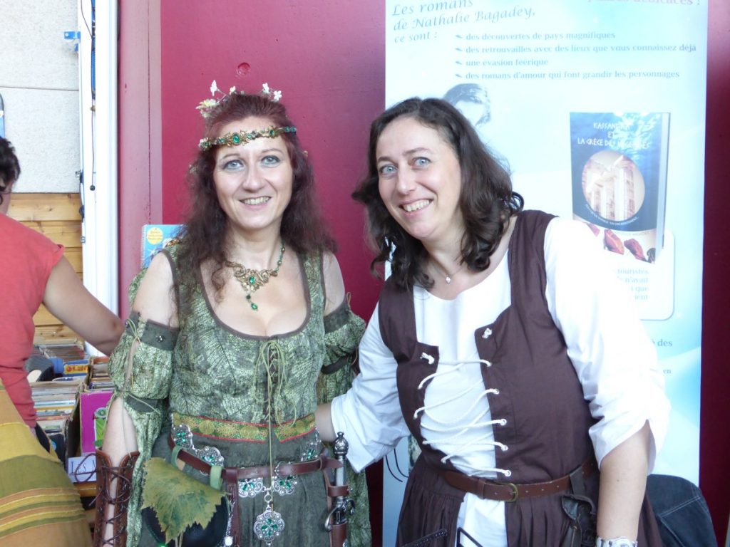 Aventuriales 2016 côté visiteur - Faylinn et Nathalie Bagadey