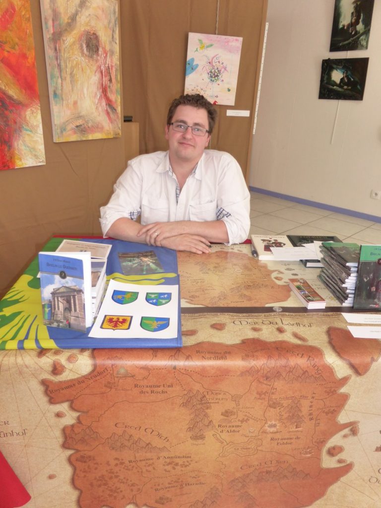 stand attractif - carte monde