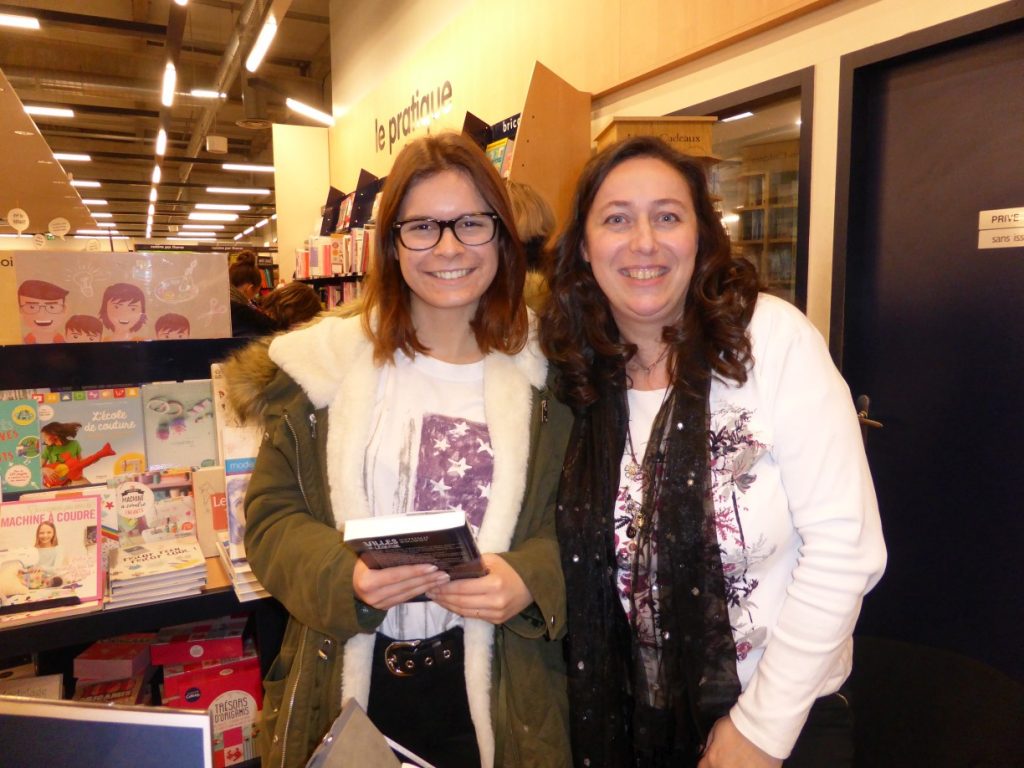 dédicaces au Cultura Valence - Célia pour "Villes de légende"
